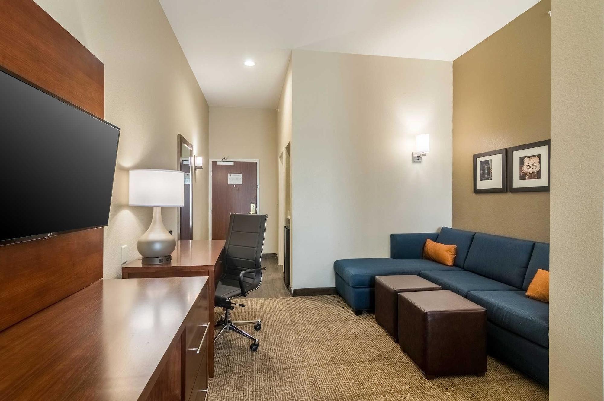Comfort Suites Fairgrounds West Oklahoma City Exteriör bild