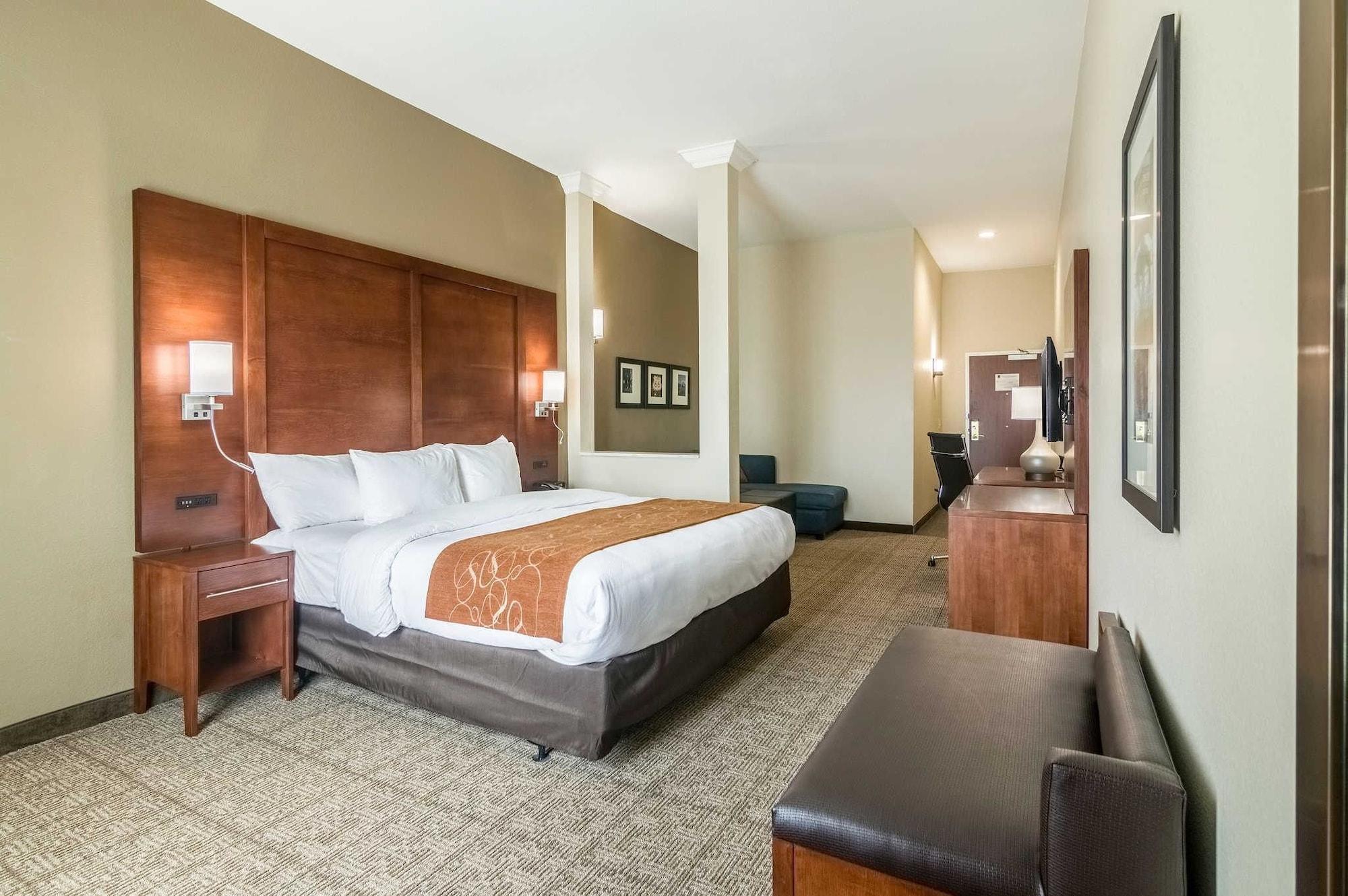 Comfort Suites Fairgrounds West Oklahoma City Exteriör bild