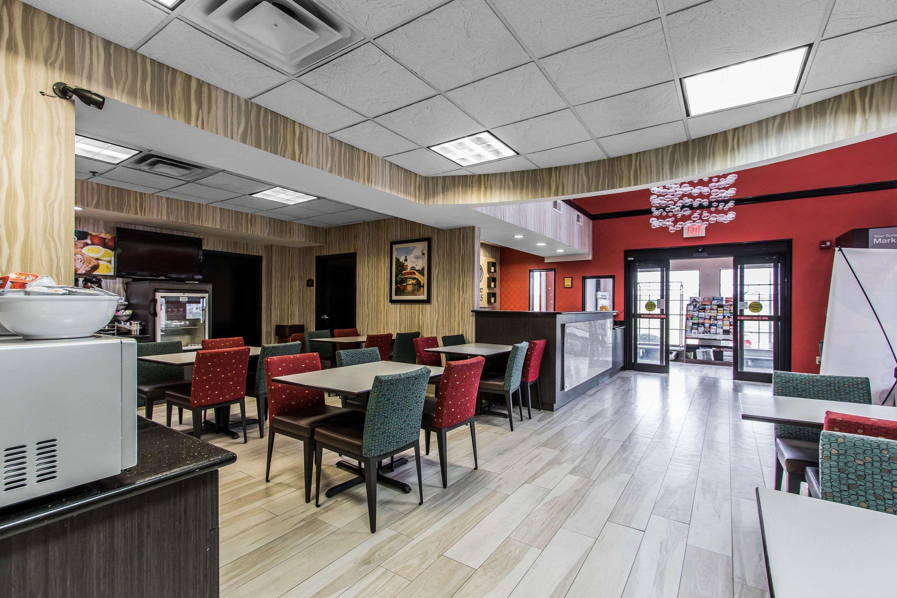Comfort Suites Fairgrounds West Oklahoma City Exteriör bild
