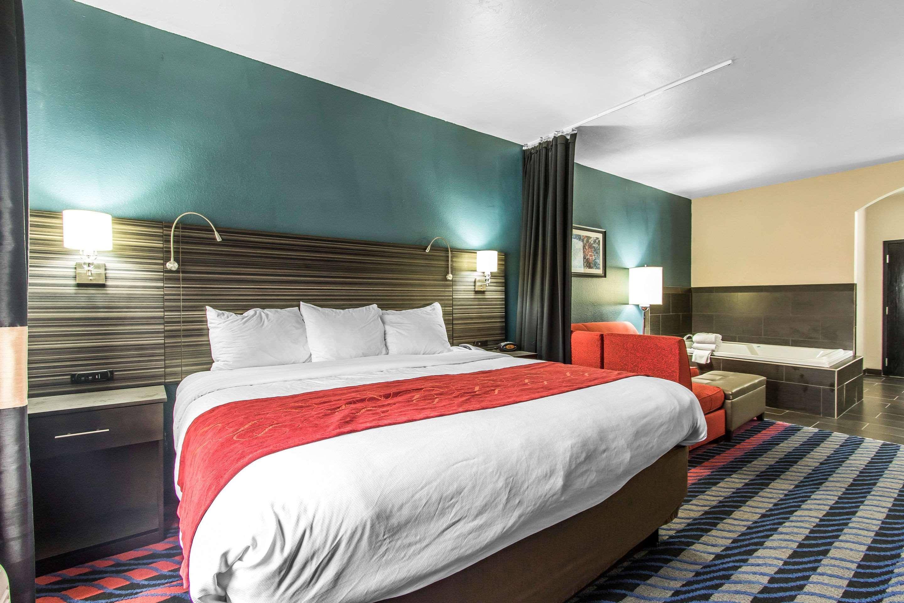 Comfort Suites Fairgrounds West Oklahoma City Exteriör bild