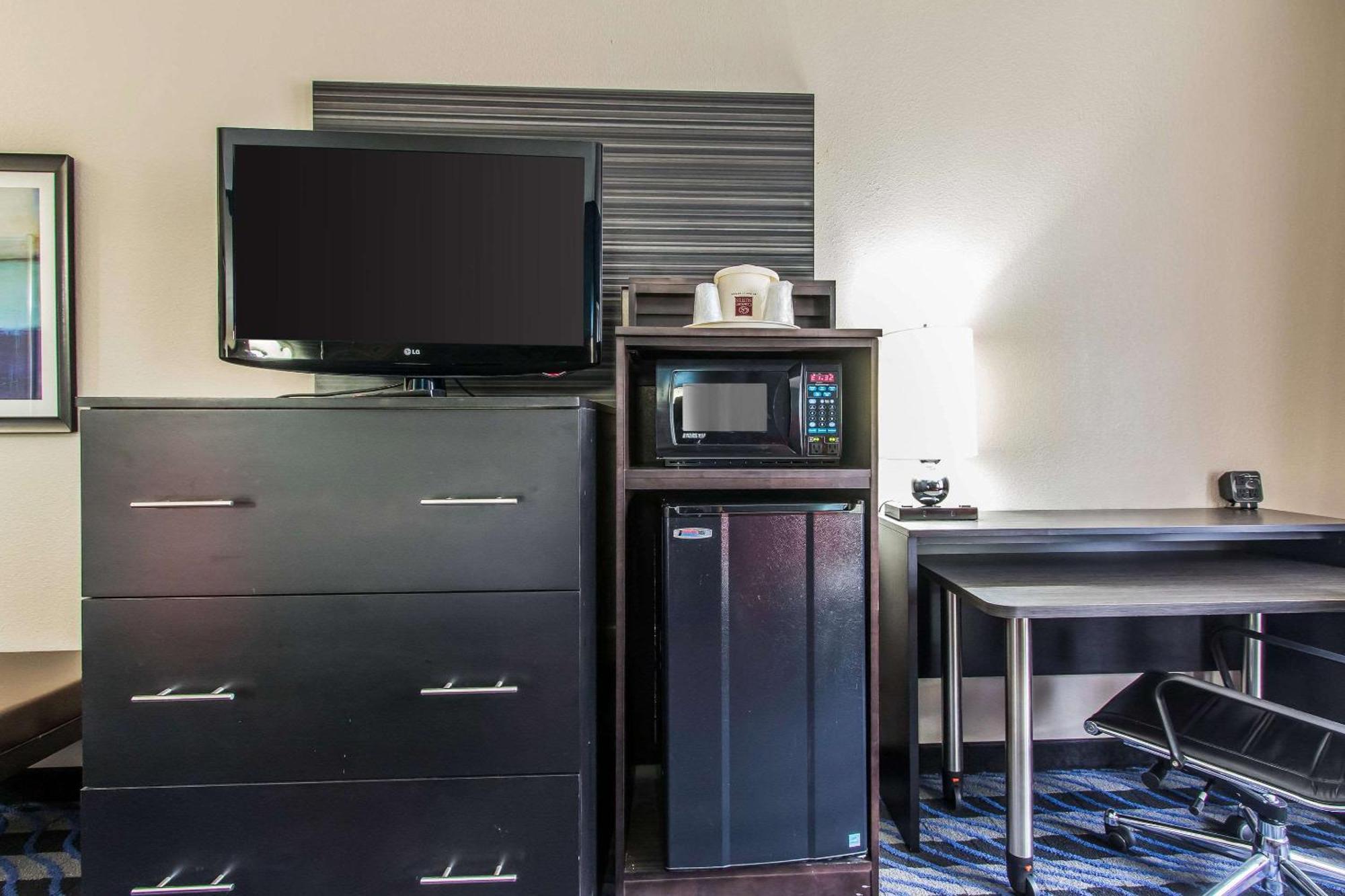 Comfort Suites Fairgrounds West Oklahoma City Exteriör bild
